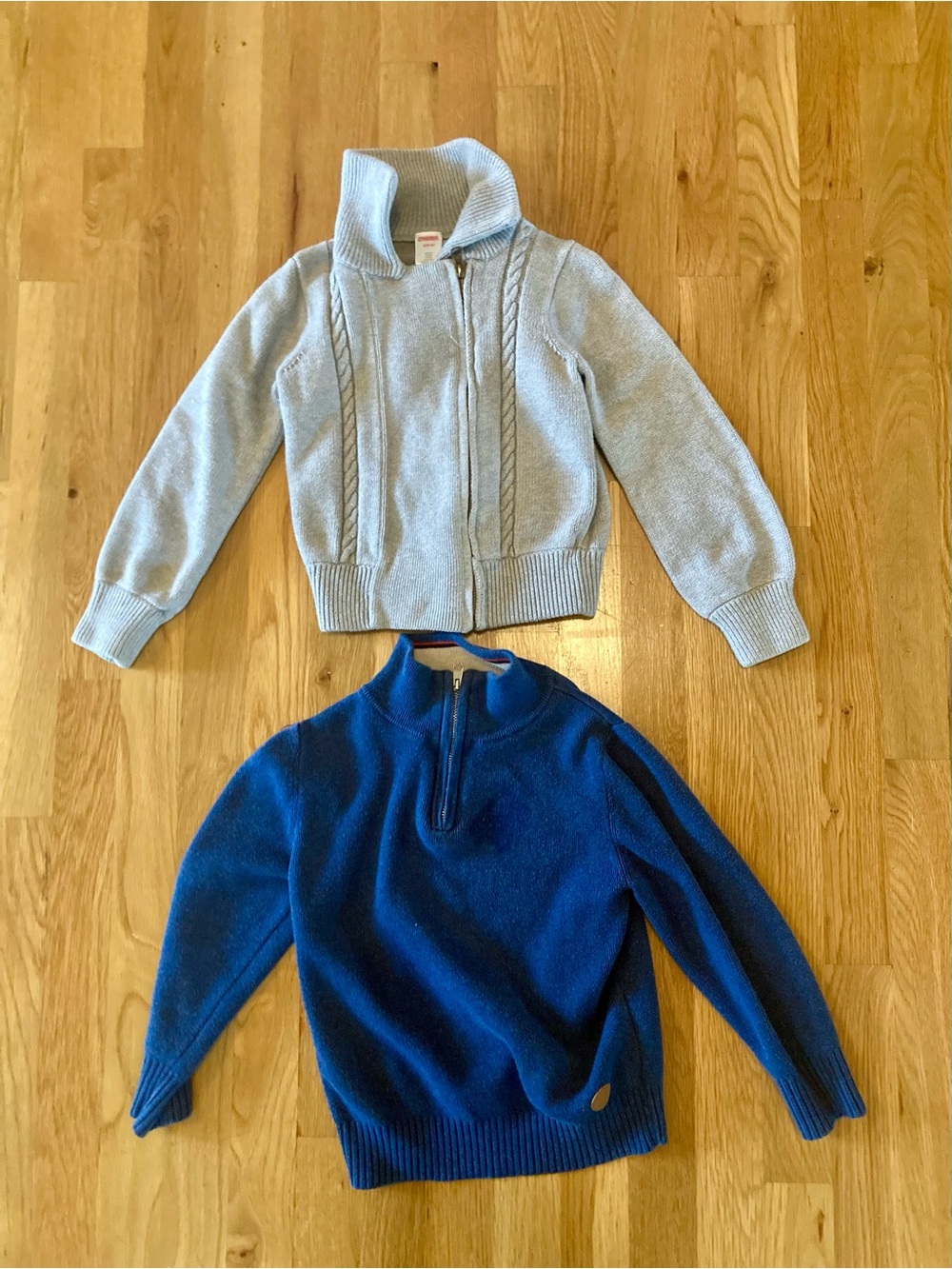 Bundle of two Boys Size 5 Zip Up Sweaters